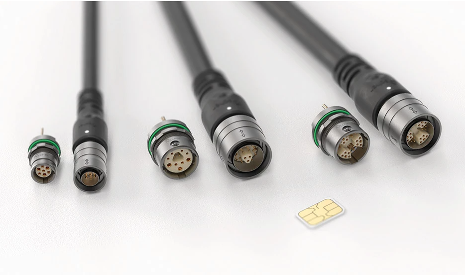 Fischer MiniMax?系列超小型、堅固耐用的連接器